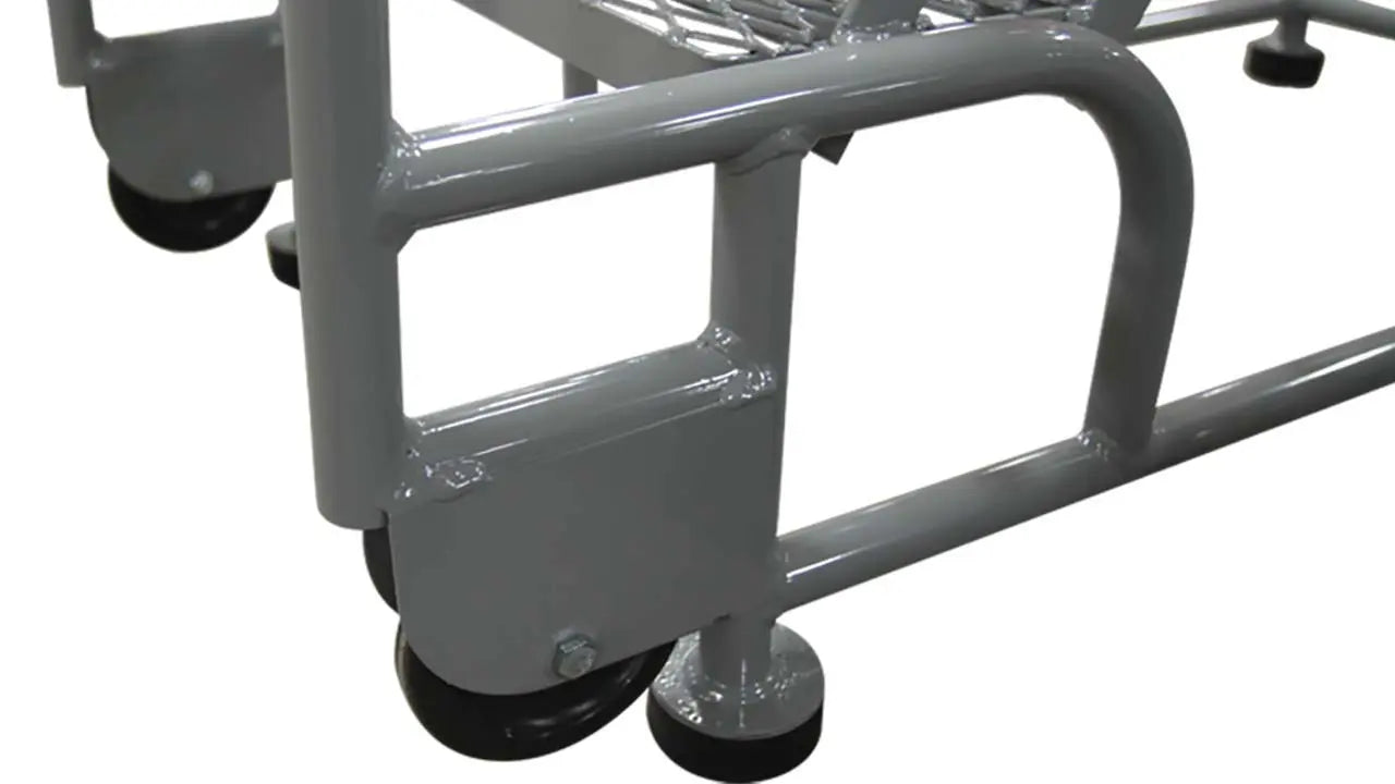 Tilt & Roll Ladder